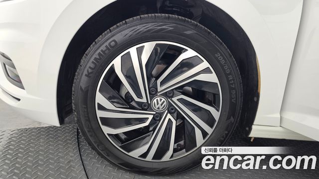 Volkswagen Jetta 7-го поколения 1.4 TSI Prestige - фото 4