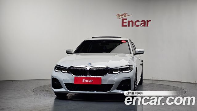 BMW 3 Series G20 320i M Sport - фото 2