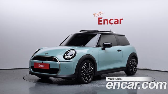Mini Cooper S 4-го поколения Favoured - фото 0