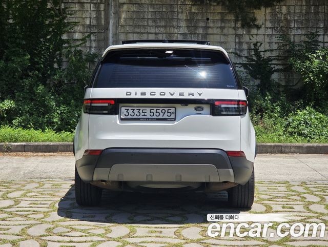 Land Rover Discovery 3.0 SD6 SE - фото 3