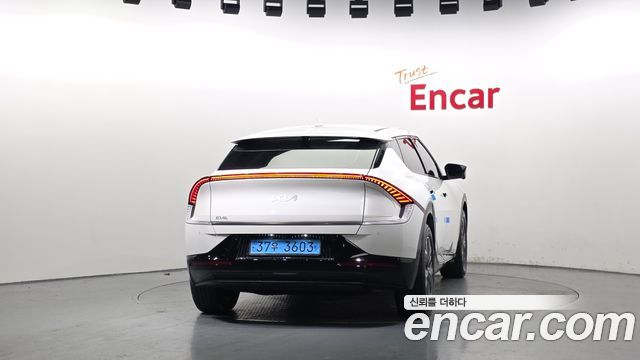 Kia EV6 Long Range Earth - фото 3