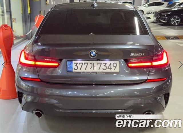 BMW 3 Series G20 320i M Sport - фото 4