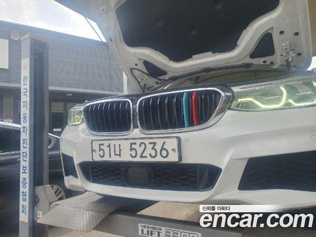 BMW Gran Turismo G32 640i xDrive M Sport - фото 0