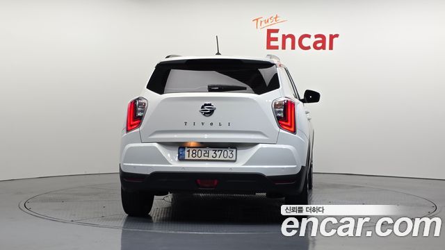 SsangYong Tivoli Gasoline 1.5 2WD V3 - фото 3