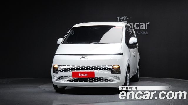 Hyundai Staria Cargo 5-Seater Modern - фото 1