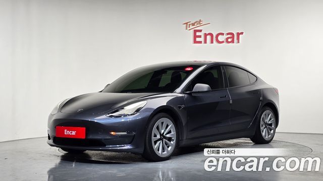 Tesla Model 3 Long Range AWD - фото 0