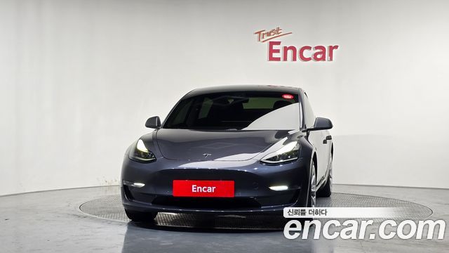 Tesla Model 3 Long Range AWD - фото 2