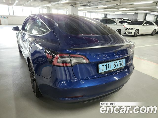 Tesla Model 3 Performance AWD - фото 3
