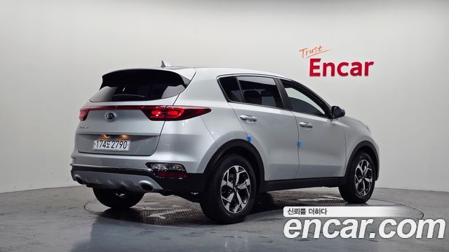 Kia Sportage The Bold Diesel 1.6 2WD Trendy - фото 1