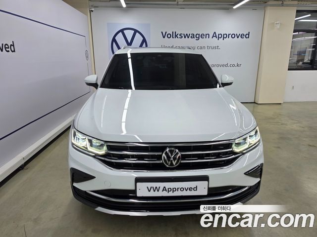 Volkswagen Tiguan 2-го поколения 2.0 TDI Prestige - фото 2