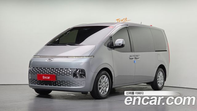 Hyundai Staria Cargo 3-Seater Modern - фото 0
