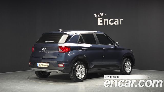 Hyundai Venue 1.6 Modern Plus - фото 1