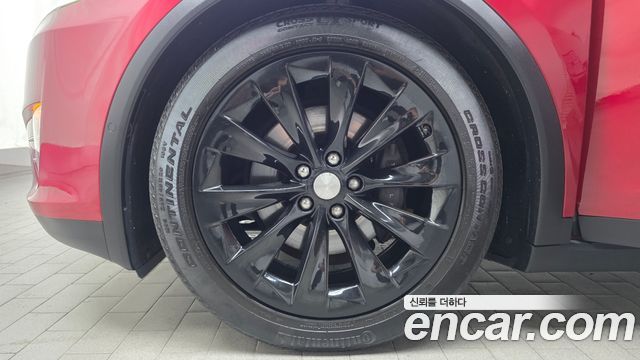 Tesla Model X 100D - фото 3
