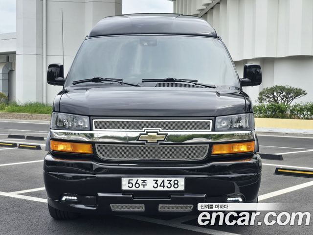 Chevrolet Express Van 6.0 - фото 0