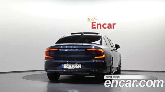 Volvo S90 B5 Ultimate Bright - фото 3