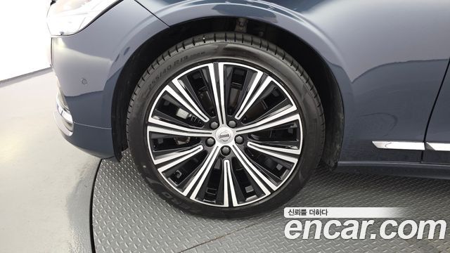 Volvo S90 B5 Ultimate Bright - фото 4