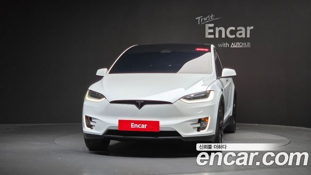 Tesla Model X Long Range - фото 1
