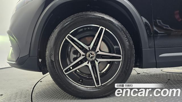 Mercedes-Benz EQA H243 EQA250 AMG Line - фото 3