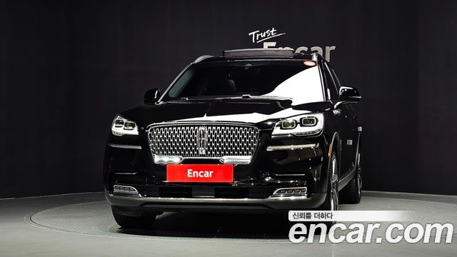 Lincoln Aviator 2-го поколения 3.0 Reserve AWD - фото 2