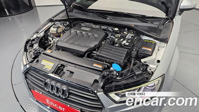 Audi A3 40 TFSI 8V - фото 4