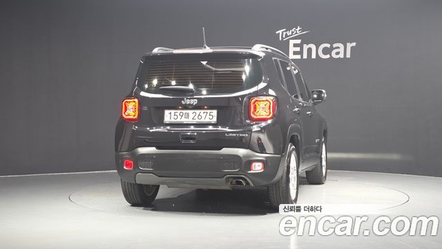 Jeep Renegade 2.4 Limited - фото 3