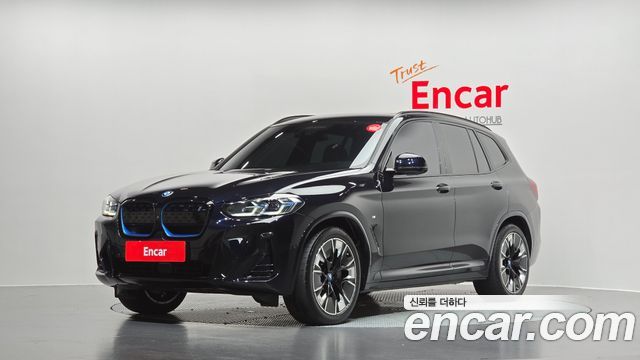 BMW iX3 M Sports - фото 0