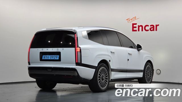 Hyundai Ioniq9 Performance Type AWD 6-Seater Calligraphy - фото 1