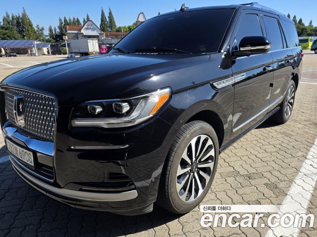 Lincoln Navigator 4-го поколения 3.5L - фото 0