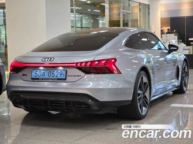Audi RS e-Tron GT GT RS - фото 1