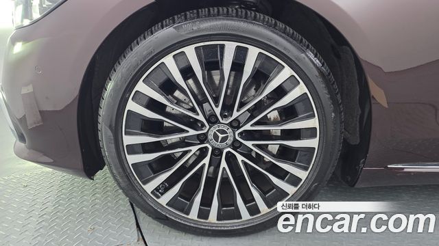 Mercedes-Benz S-Class W223 S580L 4MATIC - фото 4