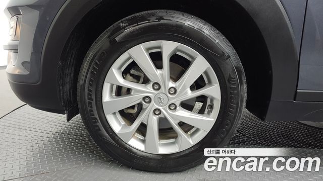 Hyundai Tucson All New Diesel 2.0 2WD Modern - фото 3
