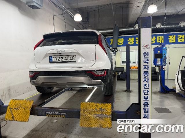 Kia Niro All New Signature - фото 1