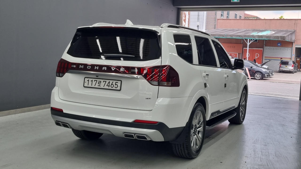 Kia Mohave (The Master) Diesel 3.0 4WD 5-Seater Masters - фото 1