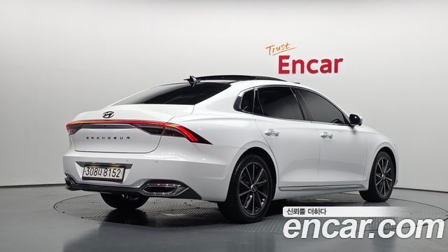 Hyundai Grandeur New IG 2.5 Le Blanc - фото 1
