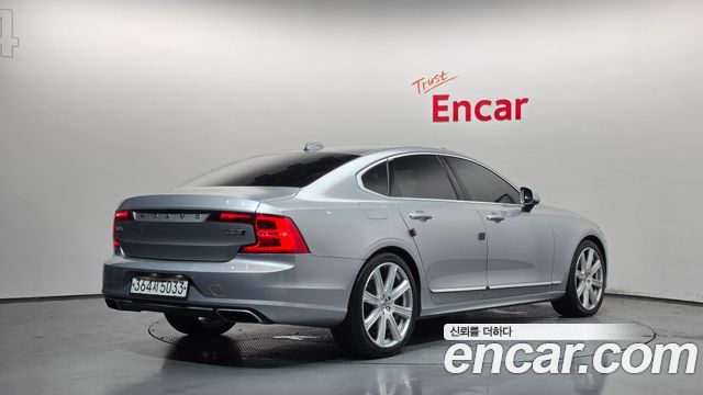 Volvo S90 D5 AWD Inscription - фото 1
