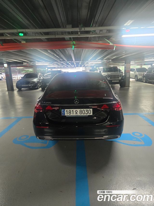 Mercedes-Benz E-Class W214 E200 Avantgarde - фото 3