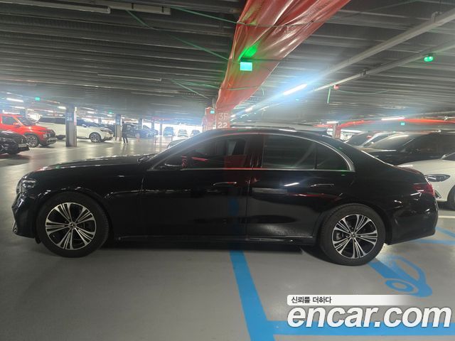 Mercedes-Benz E-Class W214 E200 Avantgarde - фото 4