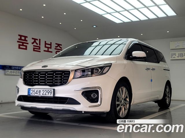 Kia Carnival New 9-Seater Prstige - фото 1
