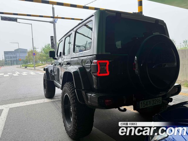 Jeep Wrangler JL 2.0 Sahara 4Door - фото 3