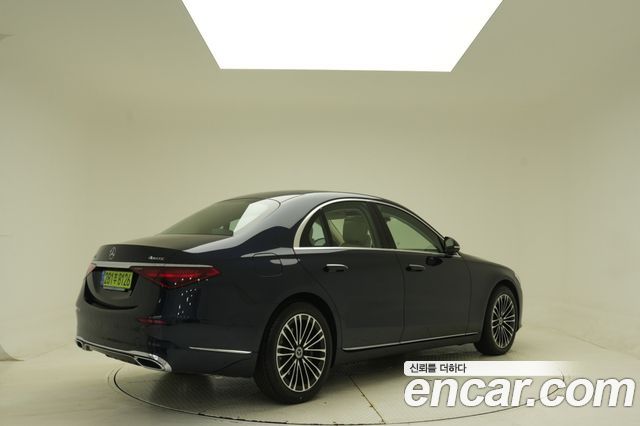 Mercedes-Benz S-Class W223 S350 d 4MATIC - фото 1