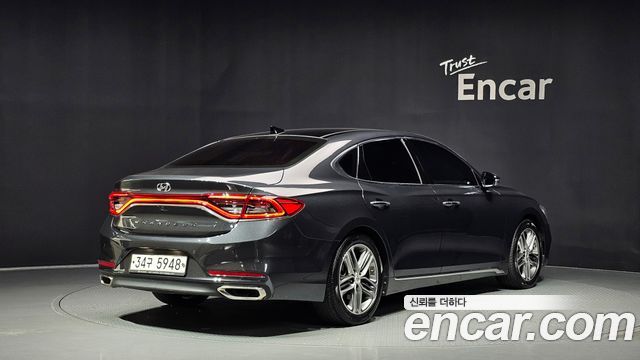 Hyundai Grandeur IG 3.0 LPi Exclusive (Rental Car) - фото 1