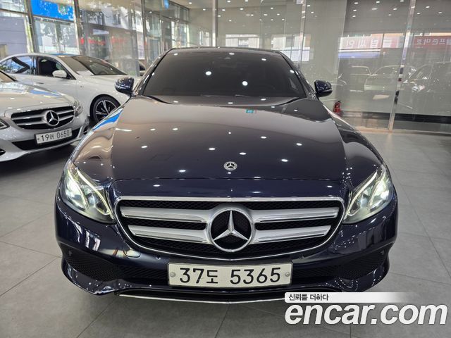 Mercedes-Benz E-Class W213 E300 Avantgarde - фото 2