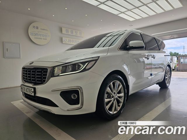 Kia Carnival New 9-Seater Prstige - фото 0