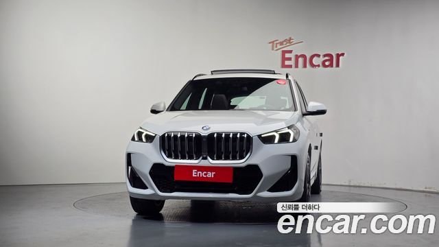 BMW X1 U11 xDrive 20i M Sport - фото 2