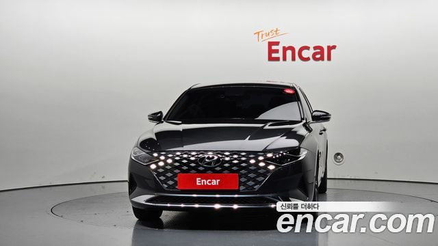 Hyundai Grandeur New IG 3.0 LPi Rent Car Modern - фото 2
