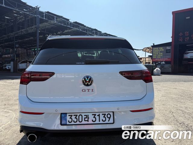 Volkswagen Golf 8-го поколения 2.0 GTI - фото 1