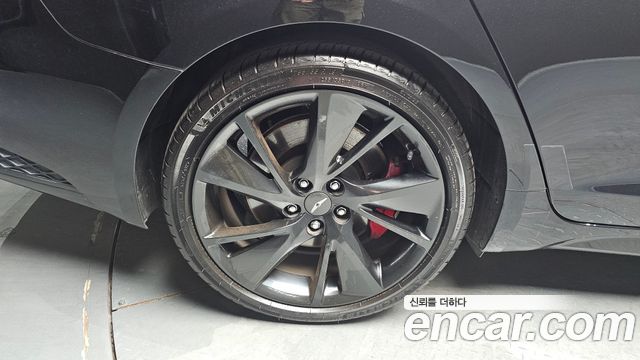Genesis G70 New Gasoline 2.0T 4WD - фото 4