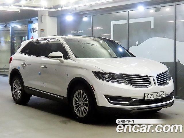 Lincoln MKX 2-го поколения 2.7 2WD - фото 0