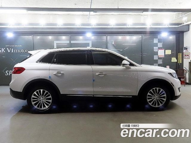 Lincoln MKX 2-го поколения 2.7 2WD - фото 2