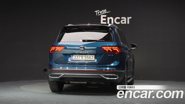 Volkswagen Tiguan 2-го поколения 2.0 TDI 4Motion Prestige - фото 3